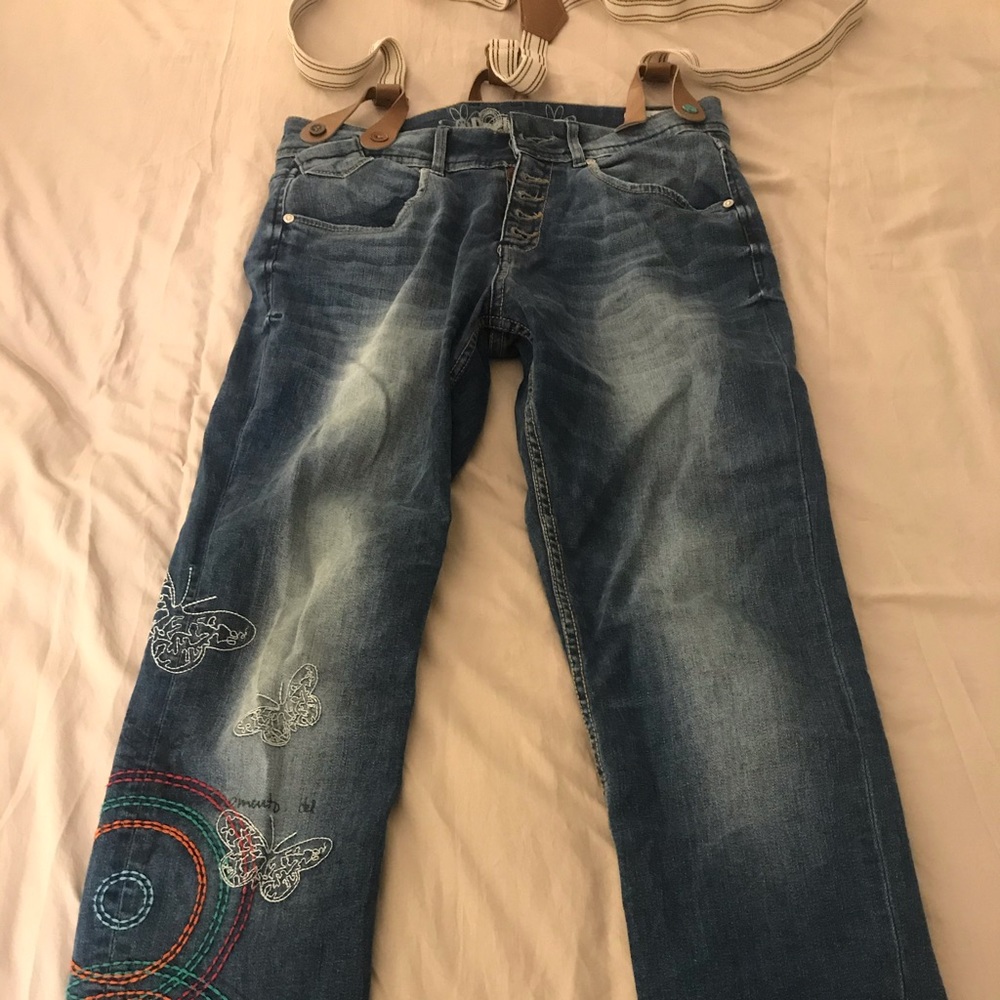 Desigual jeans